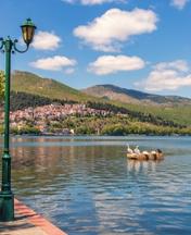 Le lac de Kastoria