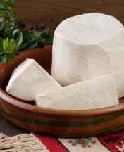 Xinotyro (sour milk cheese)